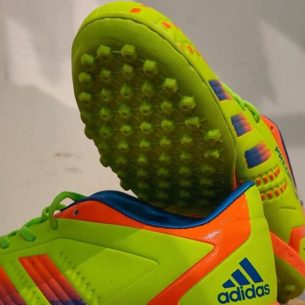 Adidas Indoor boots - Image 3